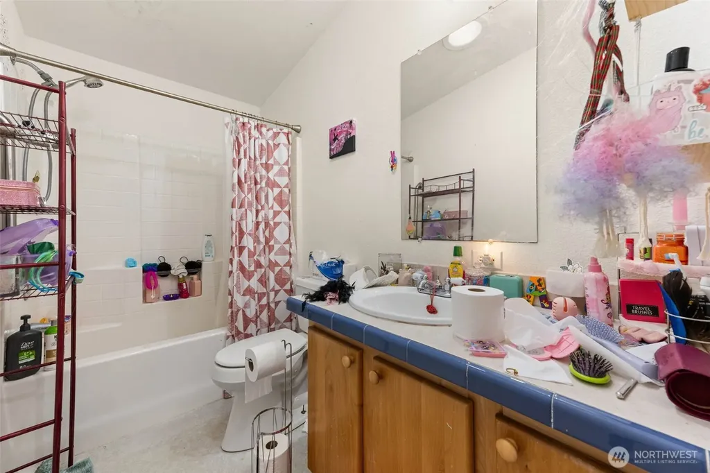 1612 2nd Avenue Grayland WA 98547