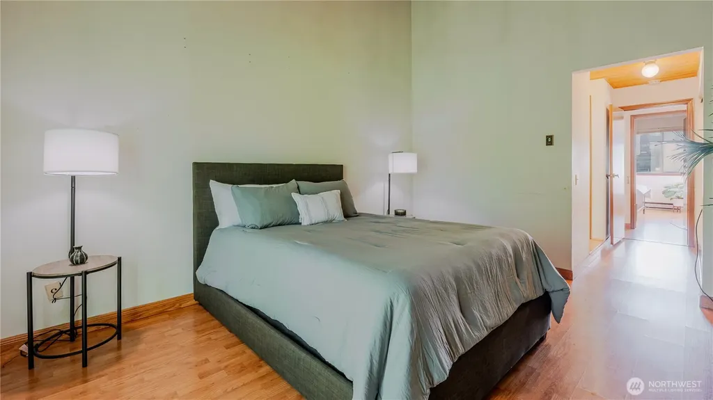 31732 47th Lane SW Federal Way WA 98023