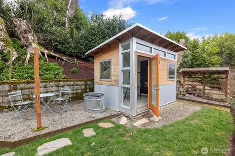 3912 S Findlay Street Seattle WA 98118