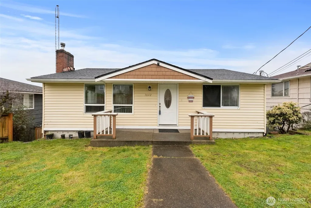 7642 S Thompson Avenue Tacoma WA 98408