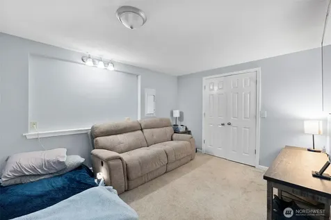 7642 S Thompson Avenue Tacoma WA 98408