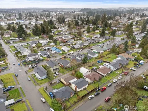 7642 S Thompson Avenue Tacoma WA 98408