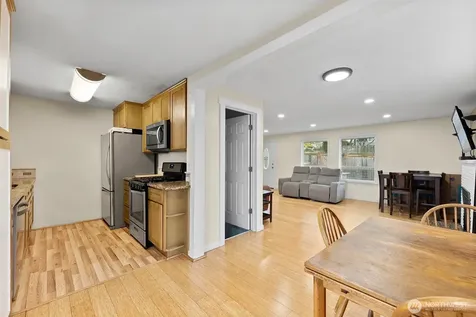 7642 S Thompson Avenue Tacoma WA 98408