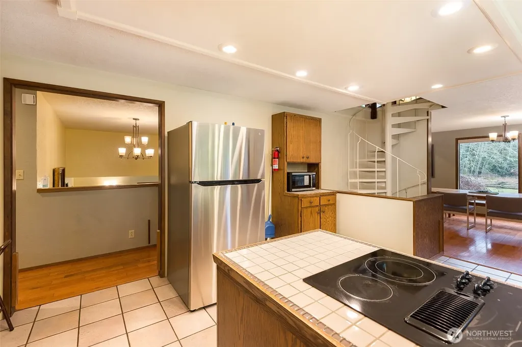 3547 Deer Park Road Port Angeles WA 98362