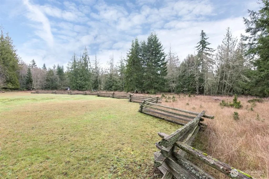 3547 Deer Park Road Port Angeles WA 98362