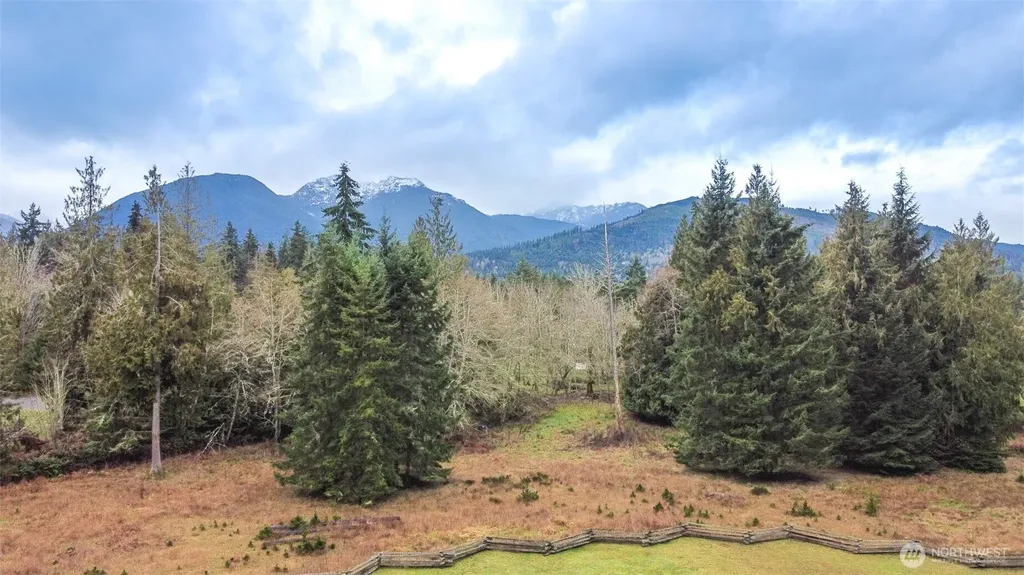 3547 Deer Park Road Port Angeles WA 98362