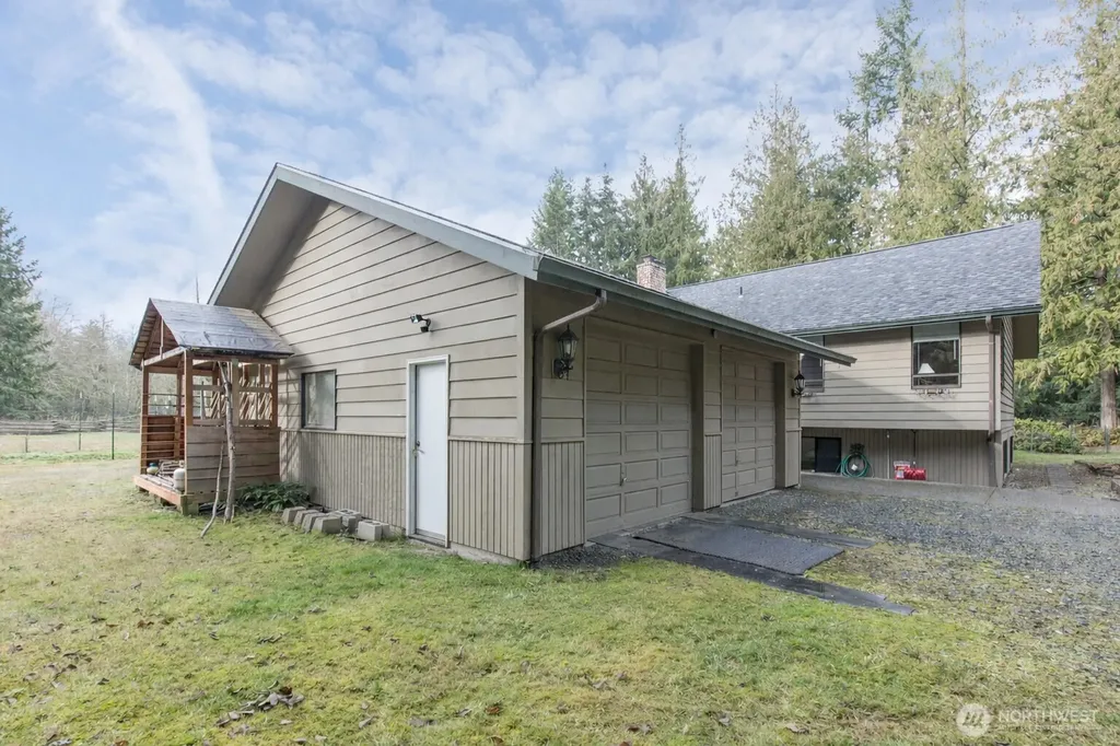 3547 Deer Park Road Port Angeles WA 98362