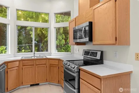 3615 170th Street SW Lynnwood WA 98037