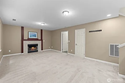 3615 170th Street SW Lynnwood WA 98037