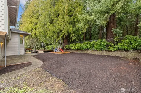 3615 170th Street SW Lynnwood WA 98037