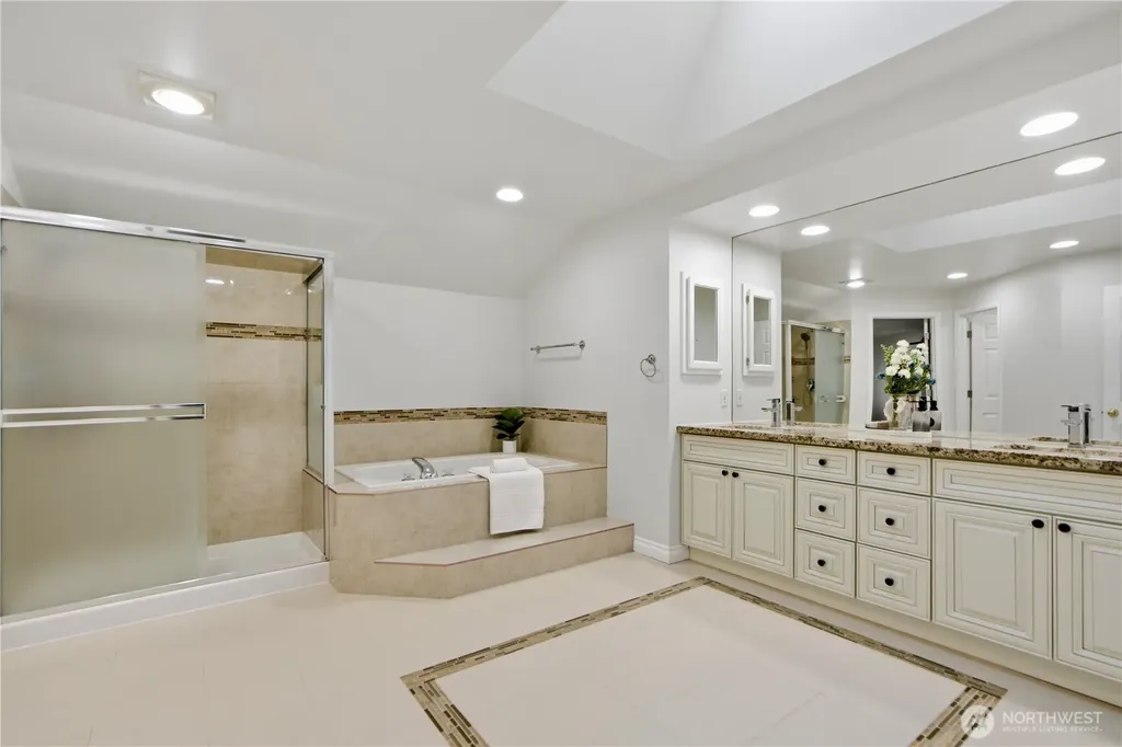 26419 NE 27th Drive Redmond WA 98053