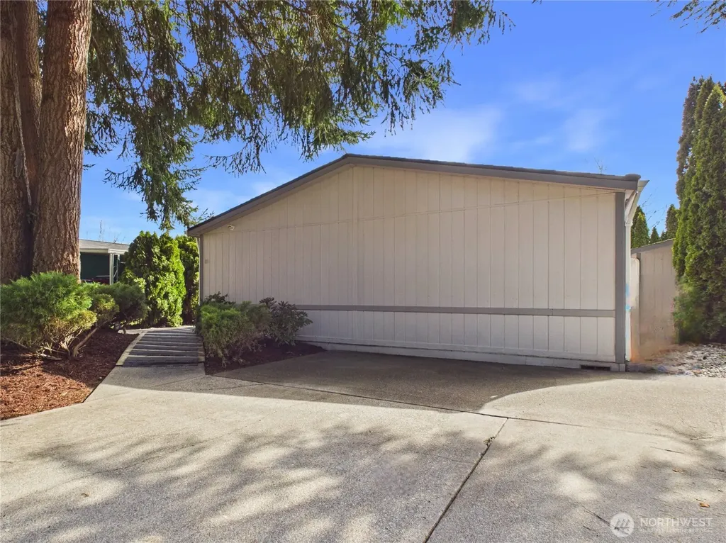 5250 College Street SE Lacey WA 98503