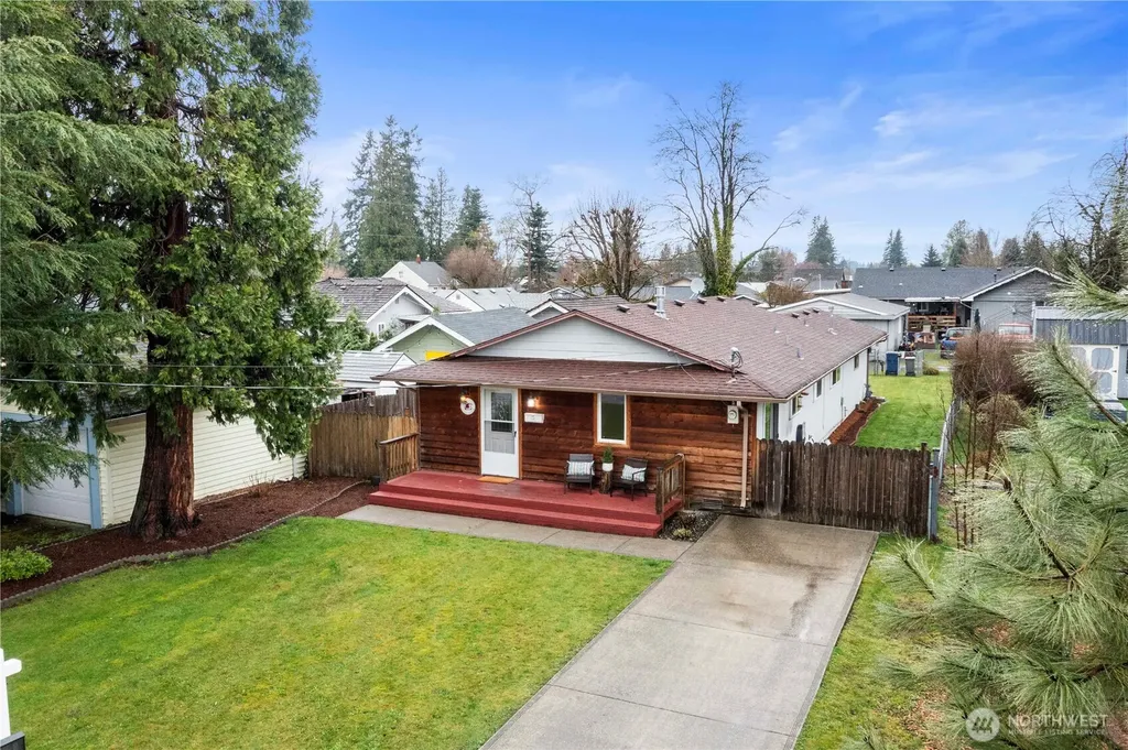 1975 Wilson Avenue Enumclaw WA 98022