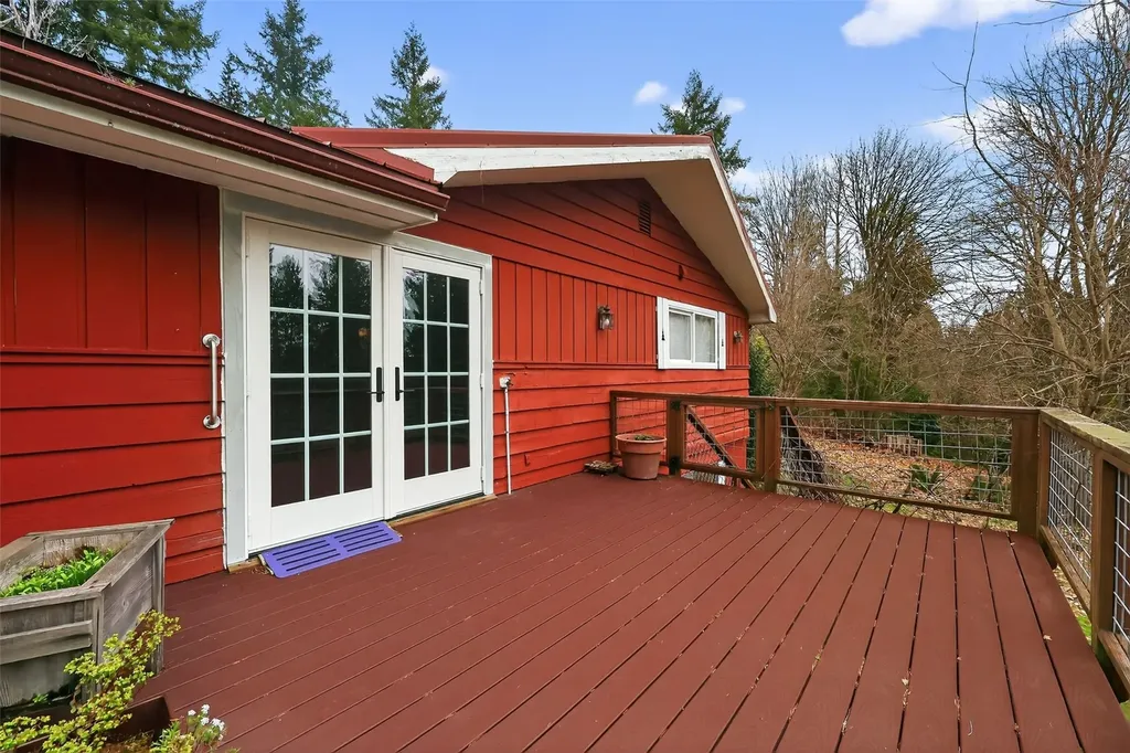 716 Garden Hill Road Elma WA 98541