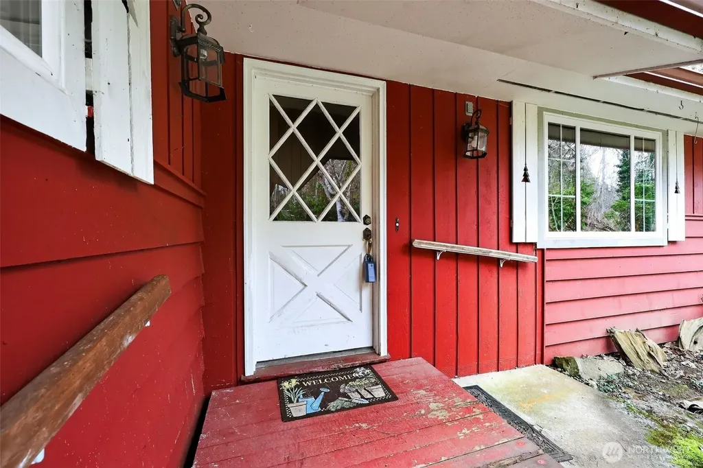716 Garden Hill Road Elma WA 98541