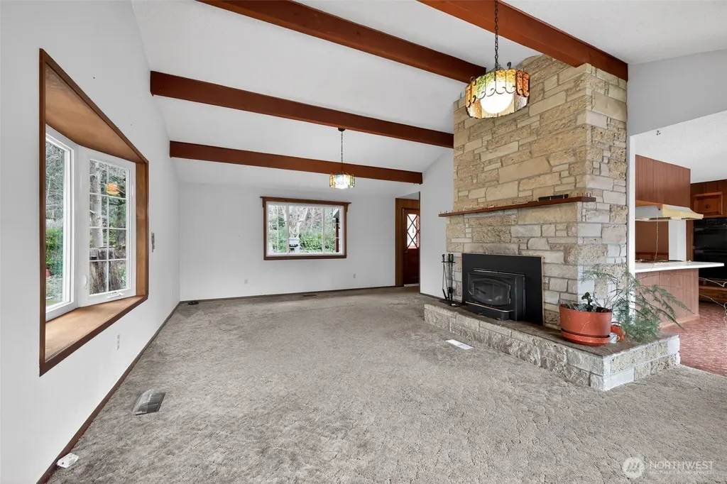 716 Garden Hill Road Elma WA 98541