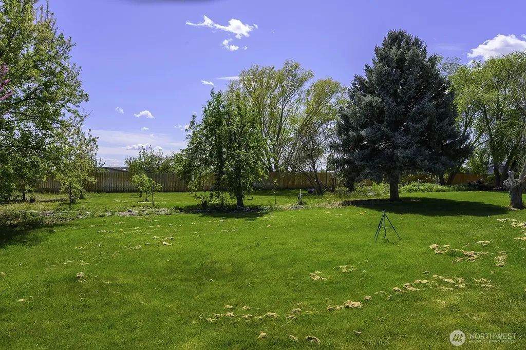 6293 Road 3.3 NE Moses Lake WA 98837
