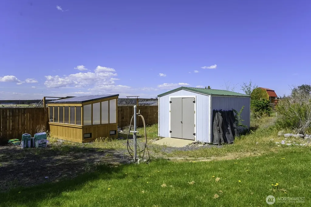 6293 Road 3.3 NE Moses Lake WA 98837