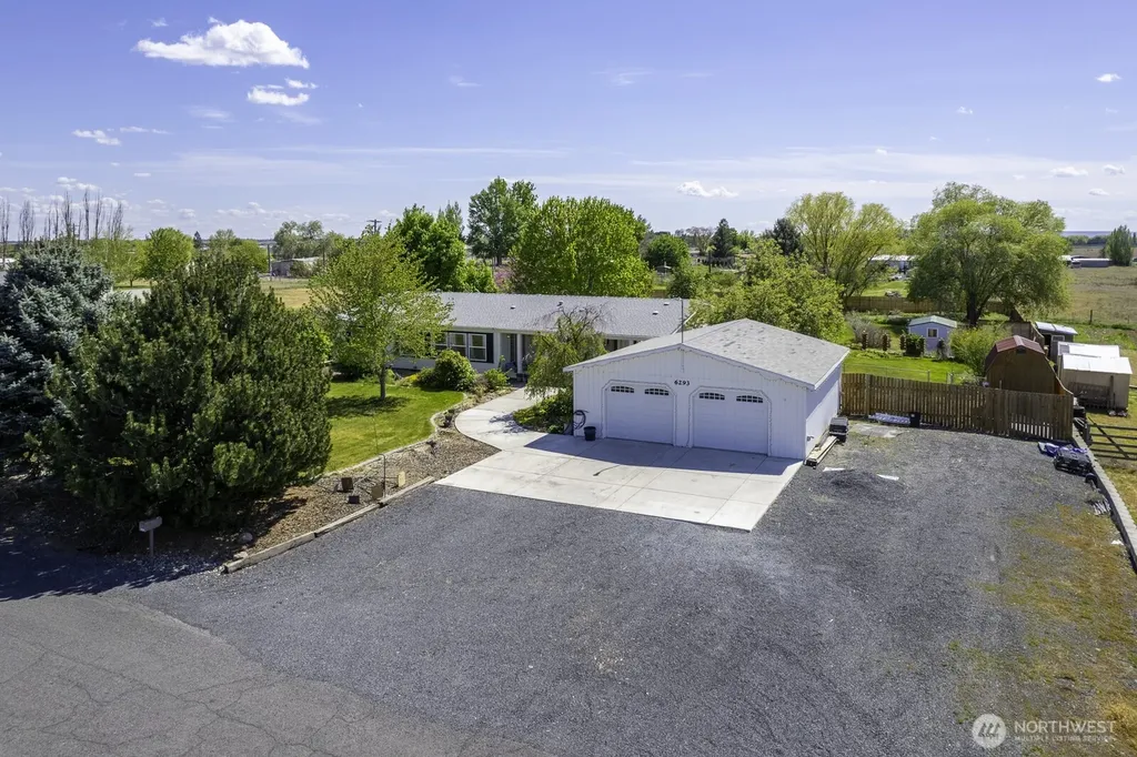 6293 Road 3.3 NE Moses Lake WA 98837