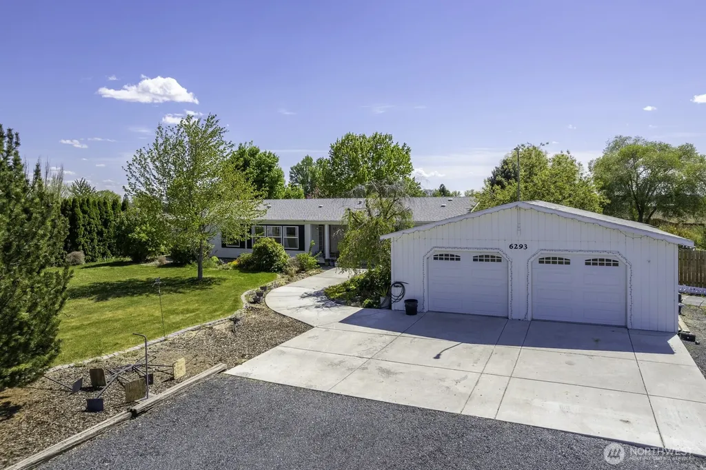 6293 Road 3.3 NE Moses Lake WA 98837