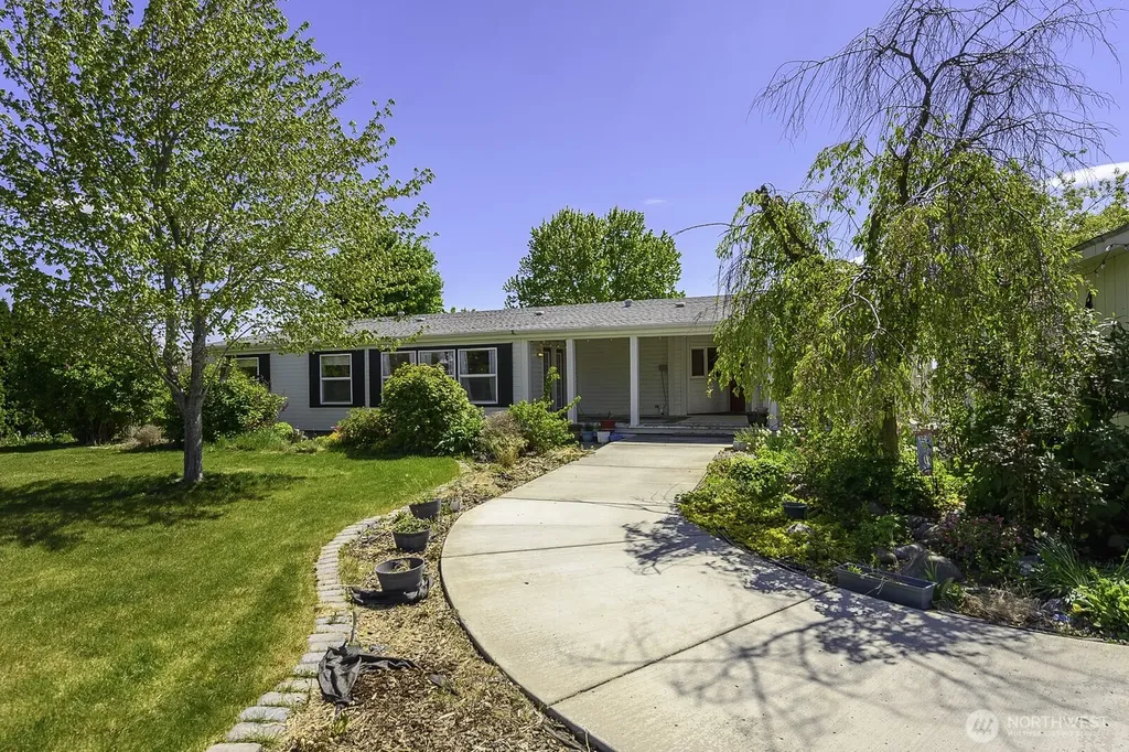 6293 Road 3.3 NE Moses Lake WA 98837