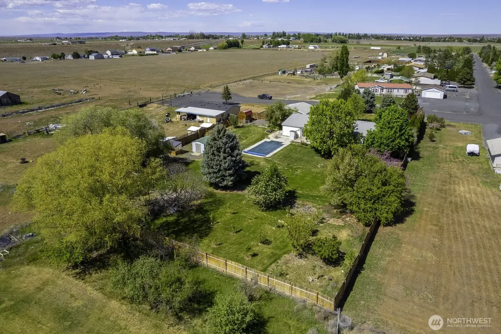 6293 Road 3.3 NE Moses Lake WA 98837
