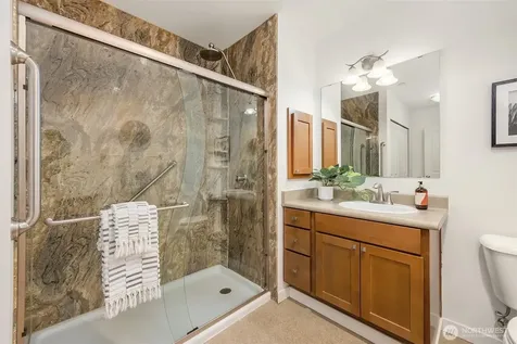 300 High School Road NE Bainbridge Island WA 98110