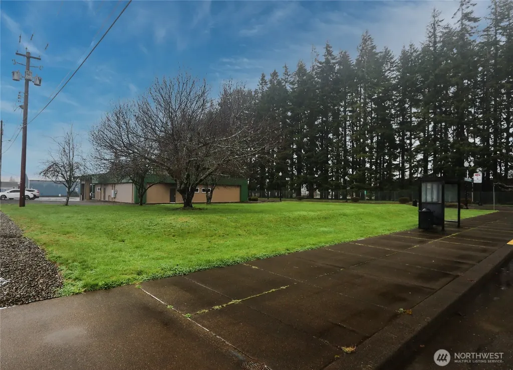 1312 1st Street Cosmopolis WA 98537