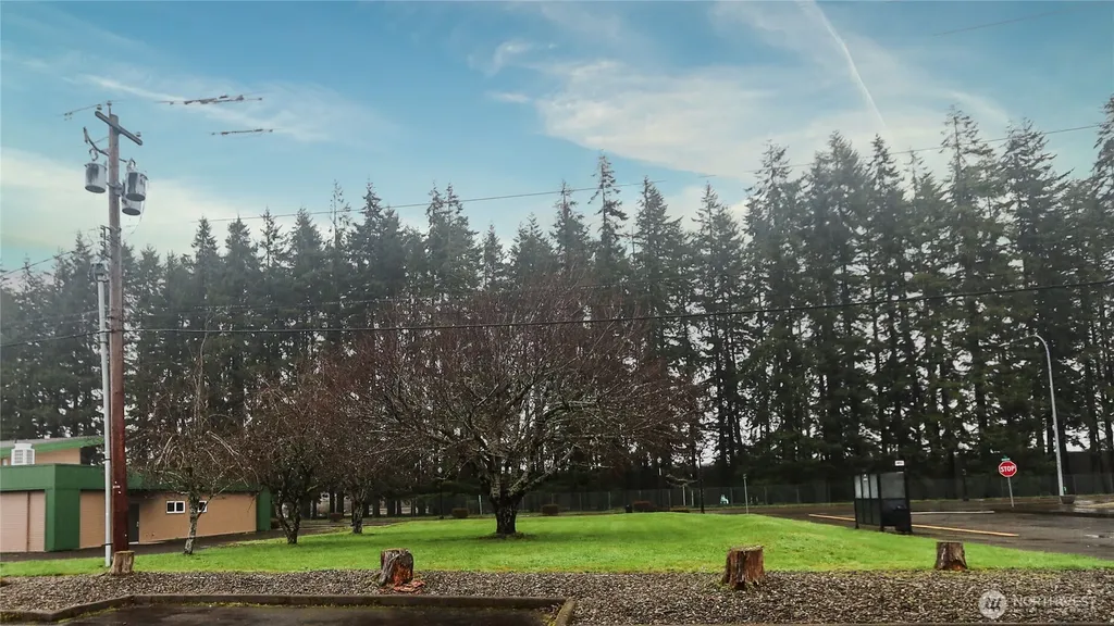 1312 1st Street Cosmopolis WA 98537