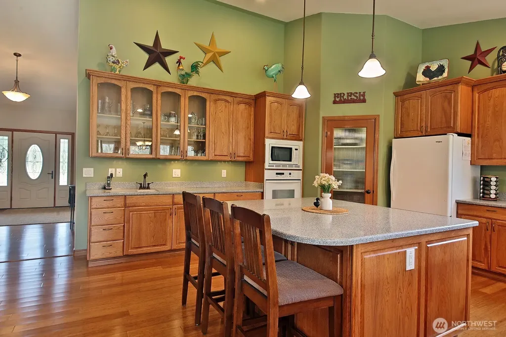 3723 Swede Hill Road Clinton WA 98236