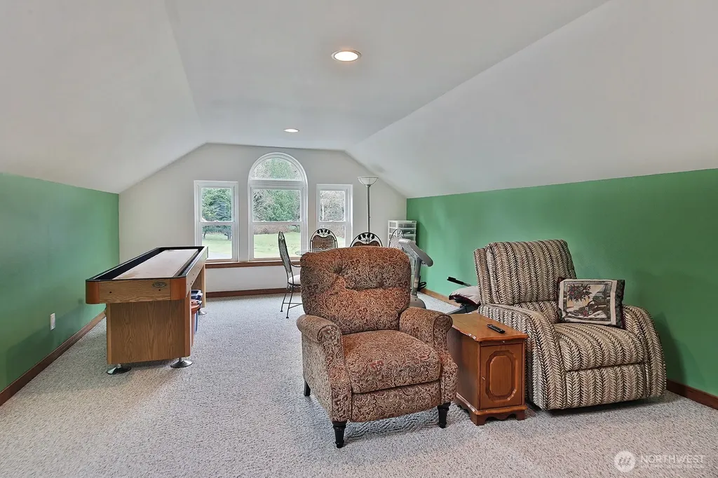 3723 Swede Hill Road Clinton WA 98236