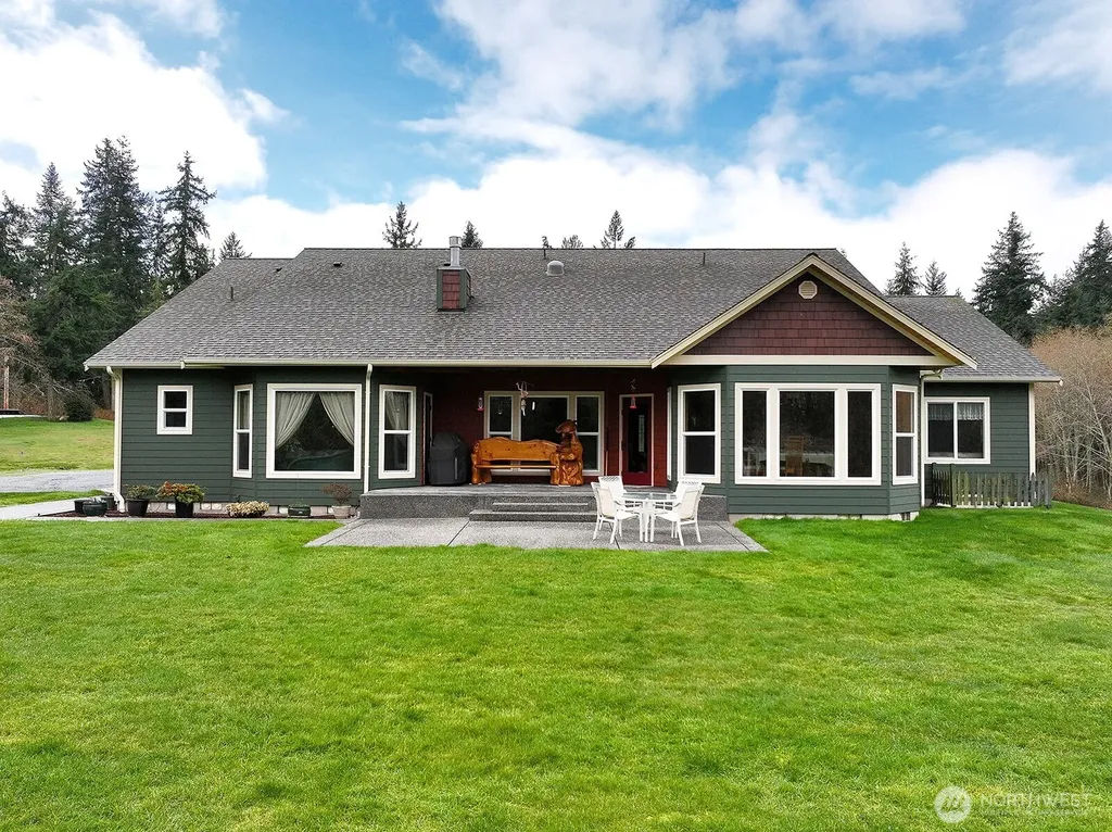 3723 Swede Hill Road Clinton WA 98236