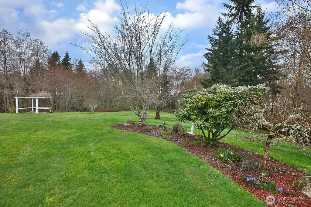 3723 Swede Hill Road Clinton WA 98236