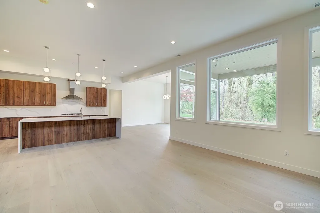 865 Front Street S Issaquah WA 98027