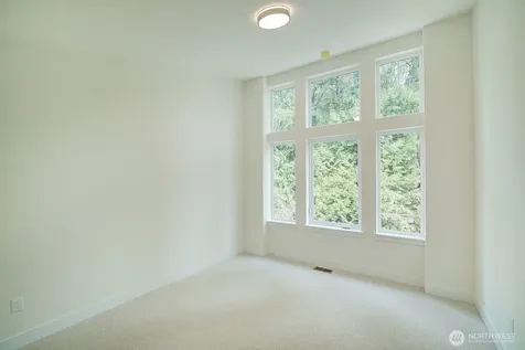 865 Front Street S Issaquah WA 98027
