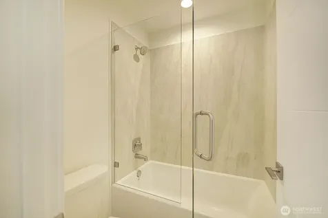 865 Front Street S Issaquah WA 98027