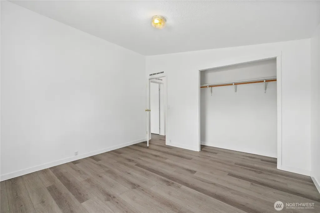 18618 27th Street NW Lakebay WA 98349