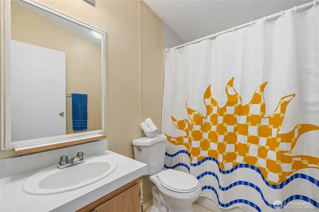 18618 27th Street NW Lakebay WA 98349