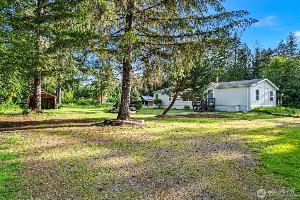 18618 27th Street NW Lakebay WA 98349