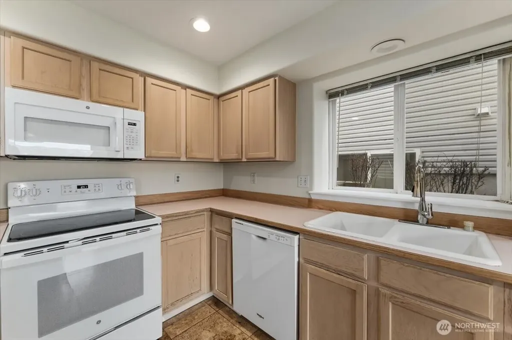 2305 W Woodin Avenue Chelan WA 98816