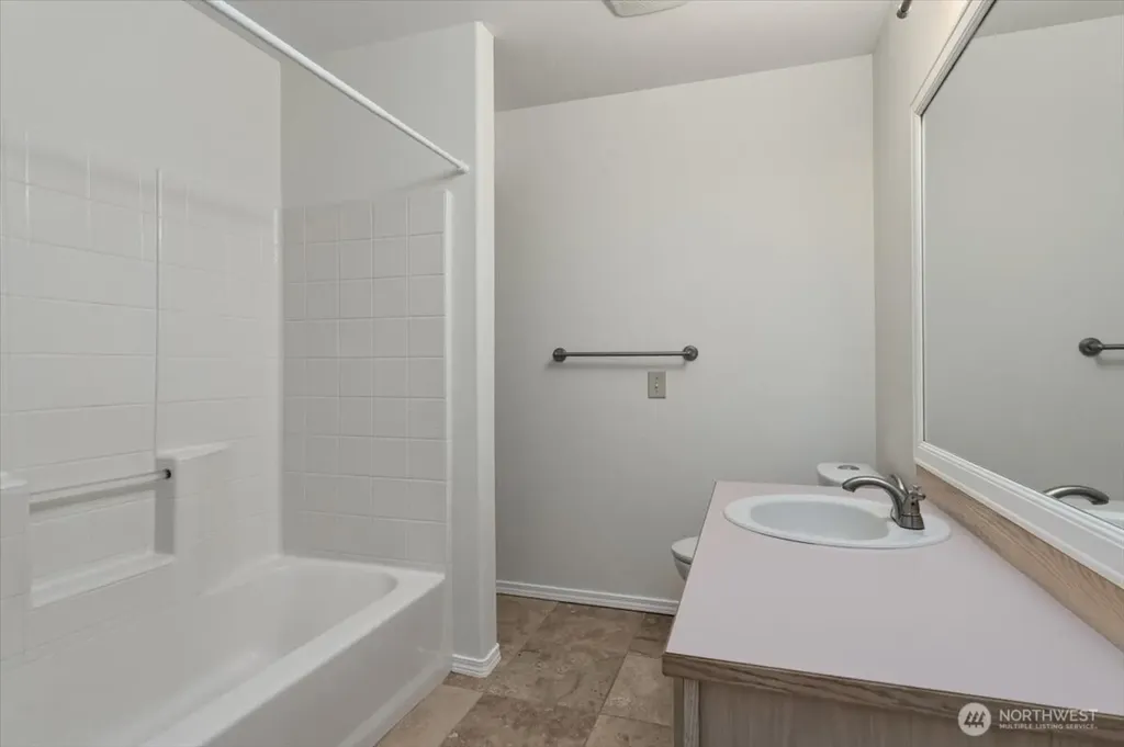 2305 W Woodin Avenue Chelan WA 98816