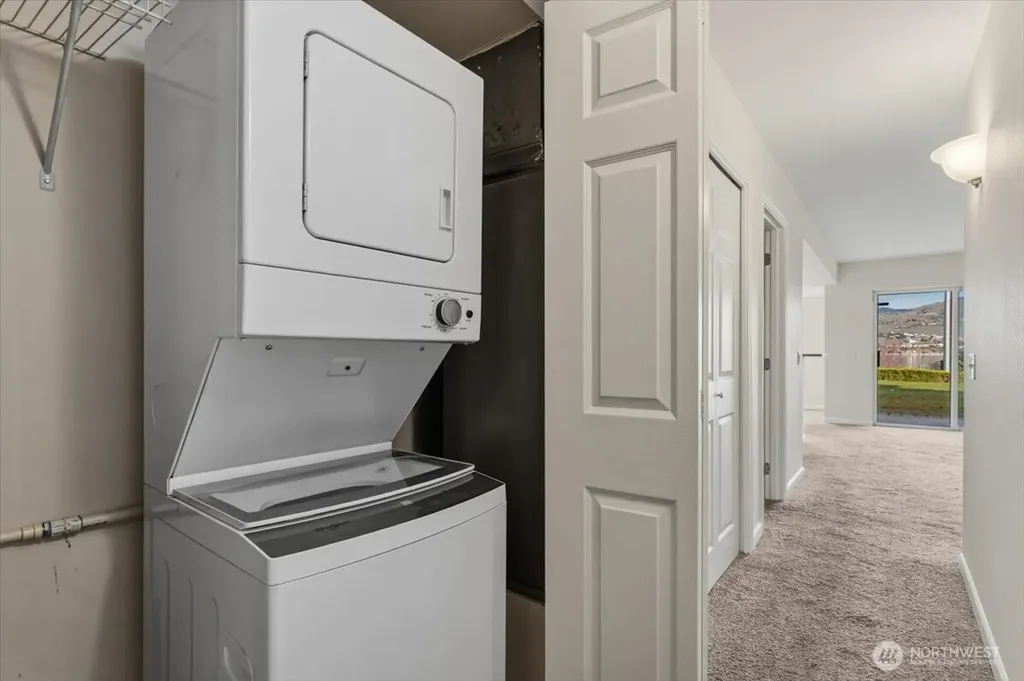 2305 W Woodin Avenue Chelan WA 98816