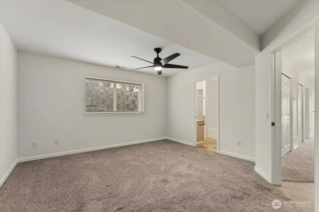 2305 W Woodin Avenue Chelan WA 98816