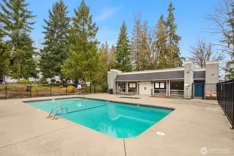 4707 W Lake Sammamish Parkway SE Issaquah WA 98027