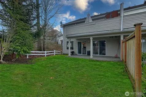 8833 1st Street NE Lake Stevens WA 98258