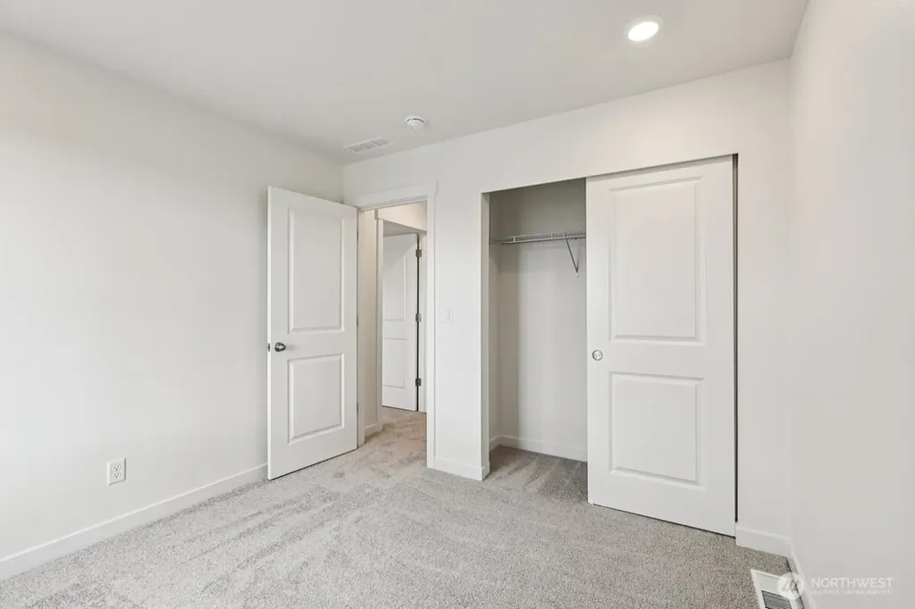 413 Sunbeam (Lot 24) Street NW Olympia WA 98502