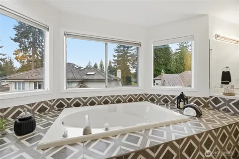 2000 Village Green Drive Mill Creek WA 98012