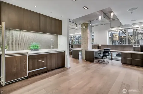 900 Lenora Street Seattle WA 98121