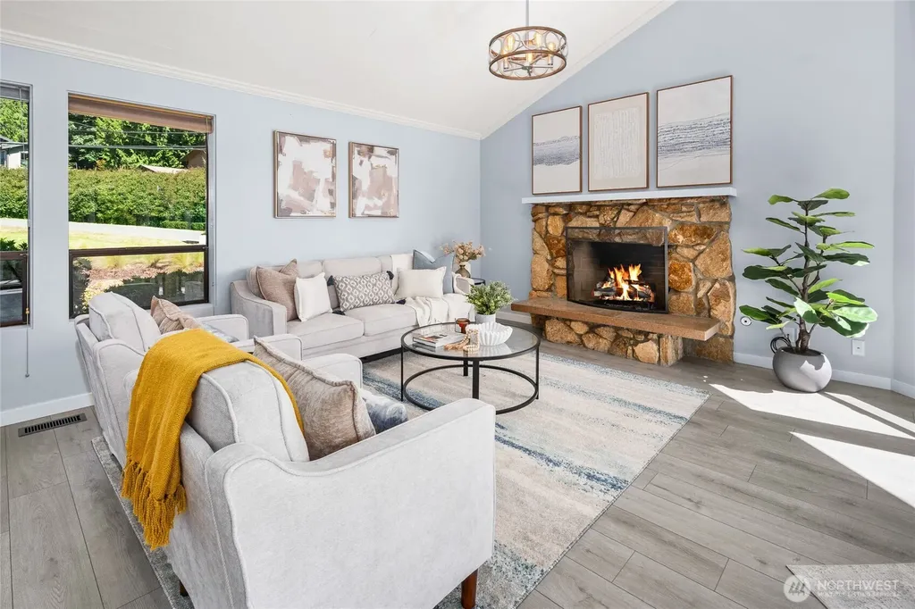 6214 NE 129th Street Kirkland WA 98034