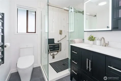 6214 NE 129th Street Kirkland WA 98034